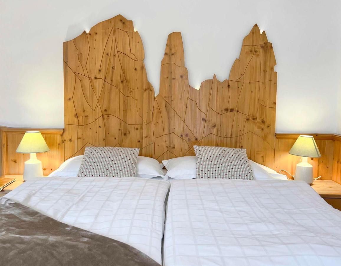 Alledolomiti Boutique Lake Hotel - Adults Friendly モルヴェーノ エクステリア 写真