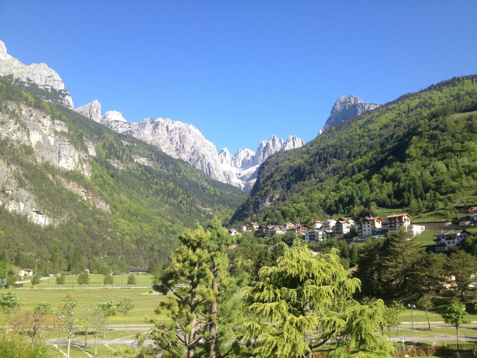 Alledolomiti Boutique Lake Hotel - Adults Friendly モルヴェーノ エクステリア 写真