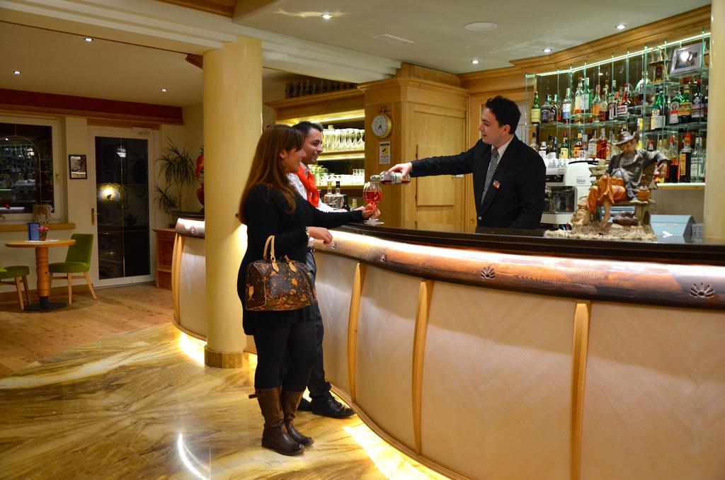 Alledolomiti Boutique Lake Hotel - Adults Friendly モルヴェーノ エクステリア 写真