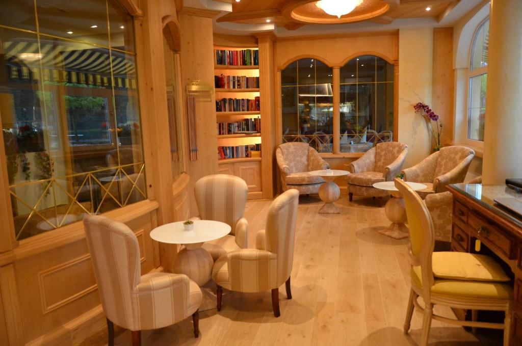 Alledolomiti Boutique Lake Hotel - Adults Friendly モルヴェーノ エクステリア 写真